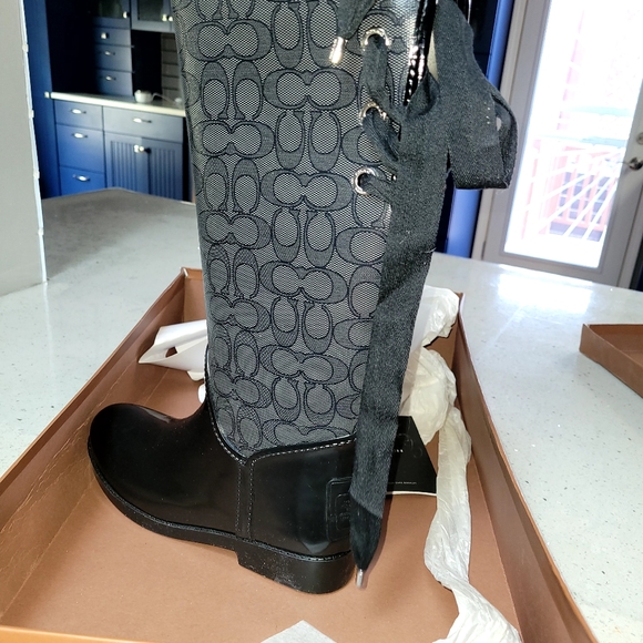 - Coach Tristee rubber rain boots, lined with faux fur obo - Picture 5 of 8